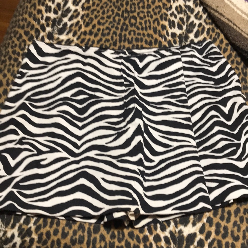 White House black market zebra skort.Size 12
